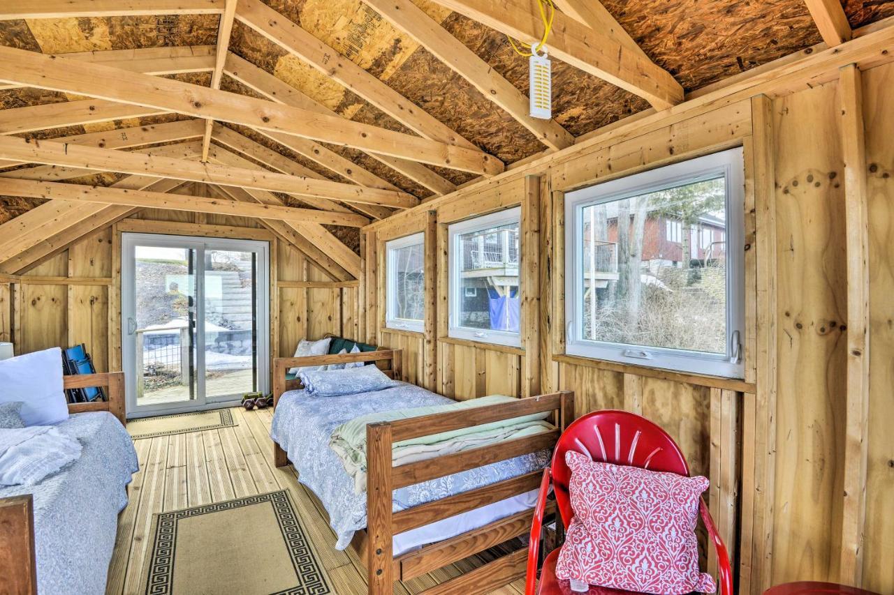 Henderson Harbor Cottage With Lake Access! Sackets Harbor Exterior foto