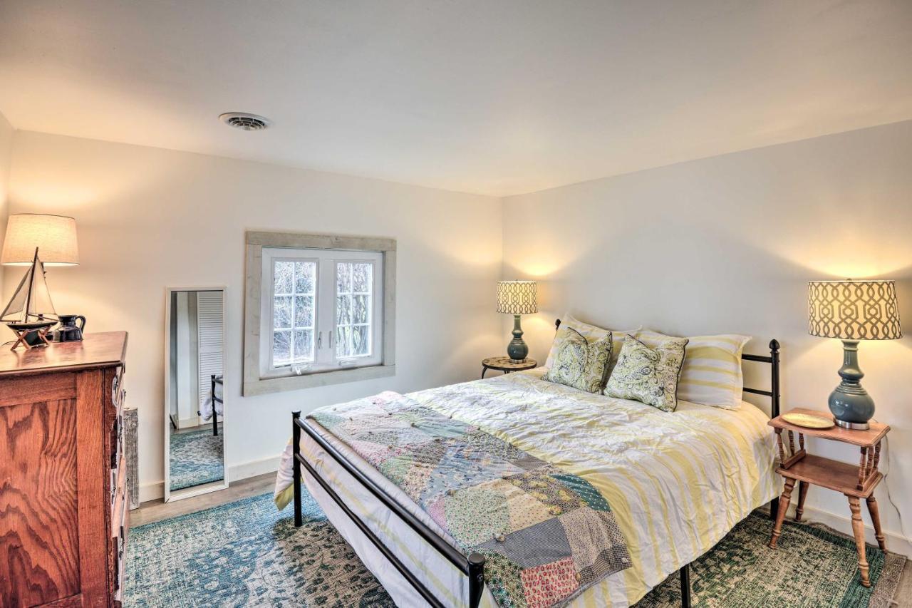 Henderson Harbor Cottage With Lake Access! Sackets Harbor Exterior foto